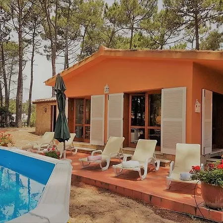Hotel Aroeira Golf And By Host-point Costa da Caparica